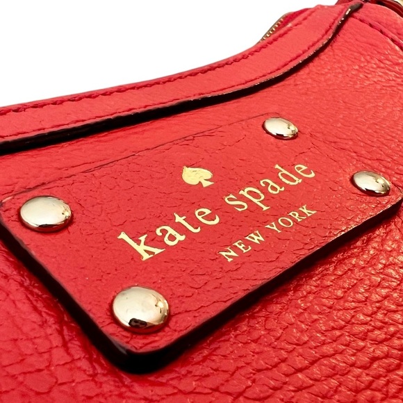 Kate Spade Berkshire Road Gabriella Red Currant
Pebbled Leather Crossbody - Picture 9 of 9